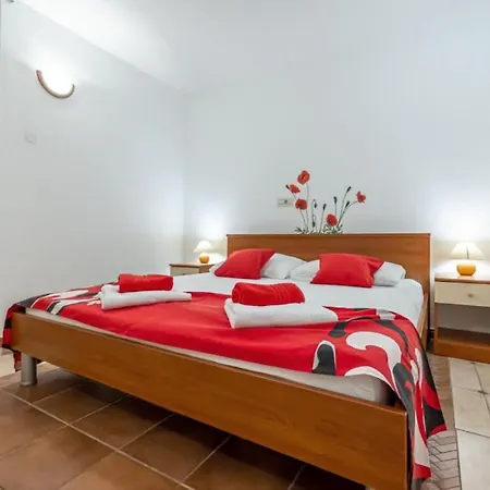 Beautiful Ana With Sea View In Crikvenica Vila *
