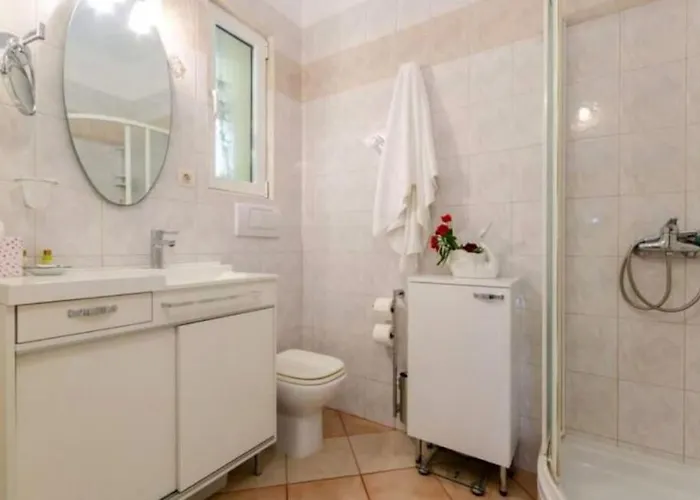 Beautiful Ana With Sea View In Villa Crikvenica