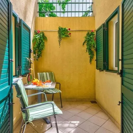 וילה Beautiful Ana With Sea View In Crikvenica קריקווניצה