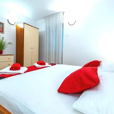 Beautiful Ana With Sea View In Crikvenica וילה