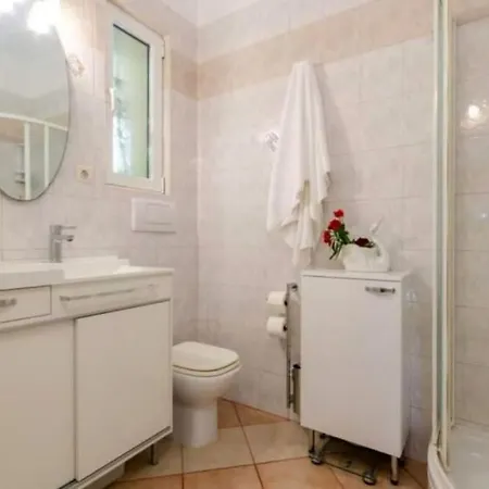 Beautiful Ana With Sea View In Crikvenica וילה קריקווניצה