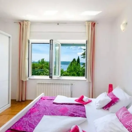 Beautiful Ana With Sea View In Crikvenica