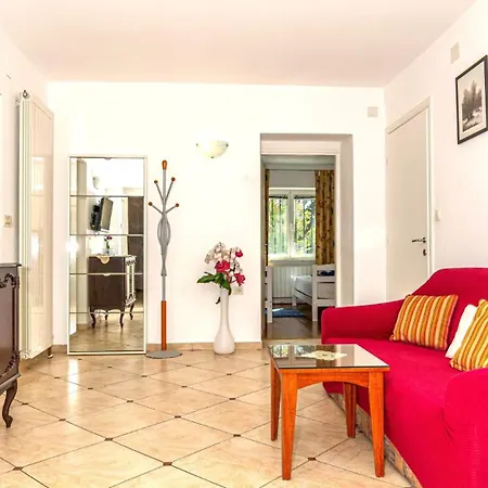 Beautiful Ana With Sea View In Villa Crikvenica